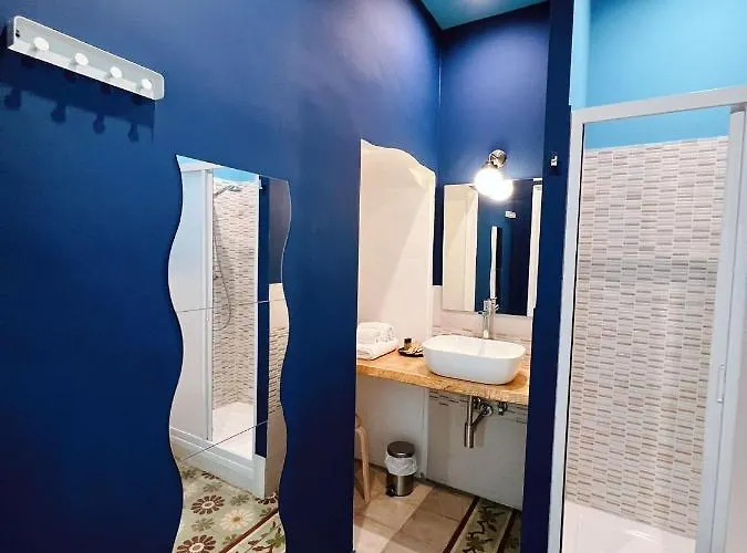 Deas לינה וארוחת בוקר 3*