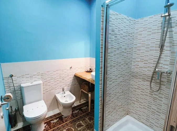 לינה וארוחת בוקר Deas